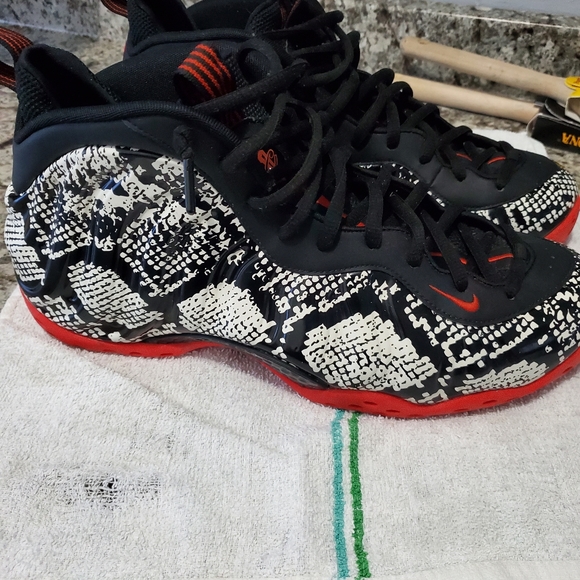 Nike Air Foamposite  snakeskin Men's 13 - Picture 3 of 9